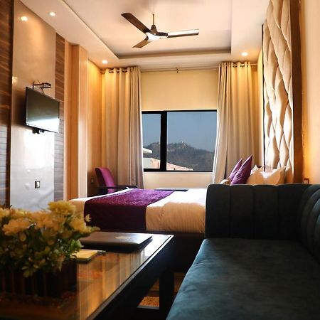 Perfectstayz Premium @Harkipauri Road 哈里瓦 外观 照片